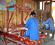 Rongjiang Dong Women Weaving